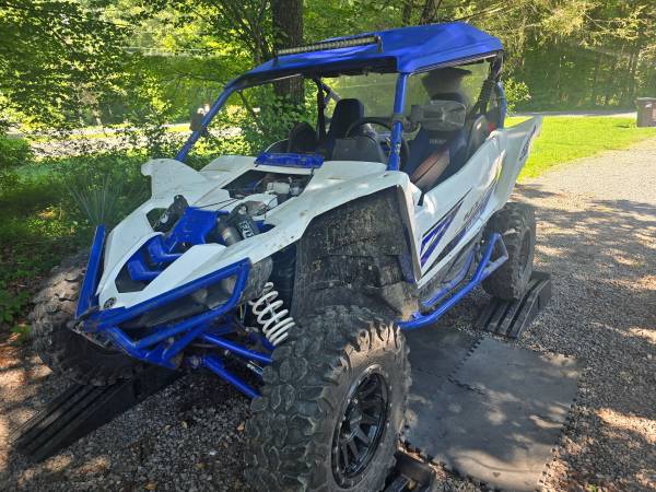 2017 Yamaha YXZ 1000R SS - $7,50063437913535619123