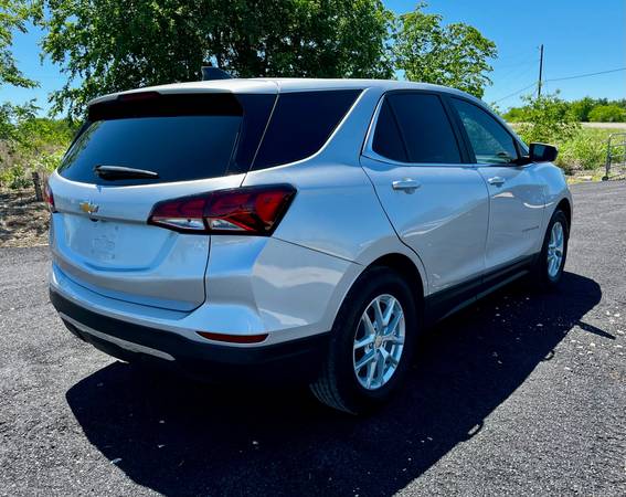 2022 Chevy Equinox LT - $14,99563439447817347124
