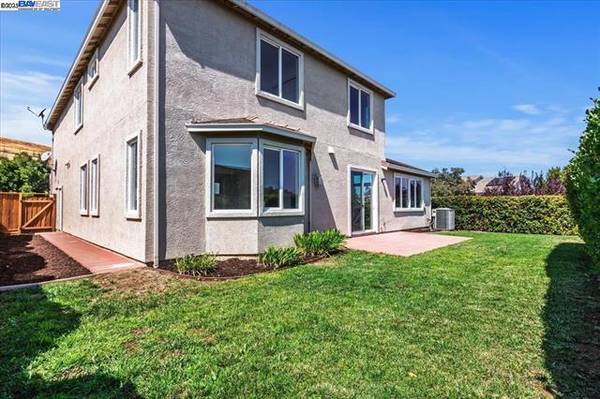$749,950 / 4br - 3518ft2 - Get this beautiful home in Antioch under $750K before it's gone. (pittsburg / antioch)63851971076225121