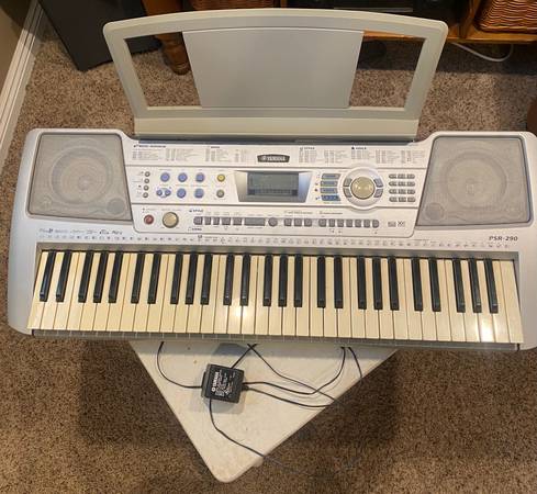 Yamaha PSR-290 1