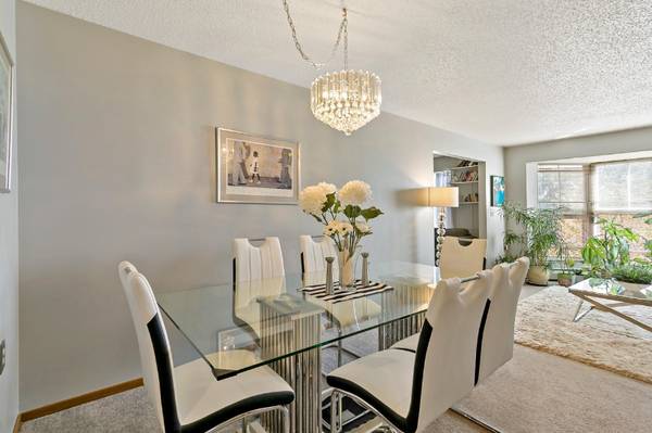 $900.00 / 1br - 806ft2 - Cozy 1 Bed 1 Bath Condo in Minneapolis | Available Nov 2025 | $900/mon63868816358273122