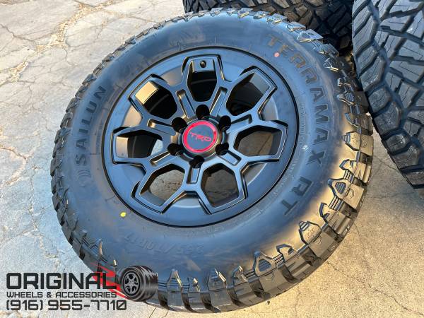 Llantas TRD PRO de 17" para Toyota Tacoma, 4Runner, Tundra, Sequoia, FJ - $1.200 (Rocklin)63440042253955124