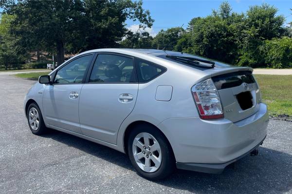 2008 Toyota Prius - $3,500 (Seekonk, MA)63624473485827123