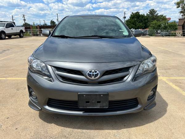 2011 Toyota Corolla  CLEAN TITLE 1 OWNER - $7,300 (Englewood)63471943070593121