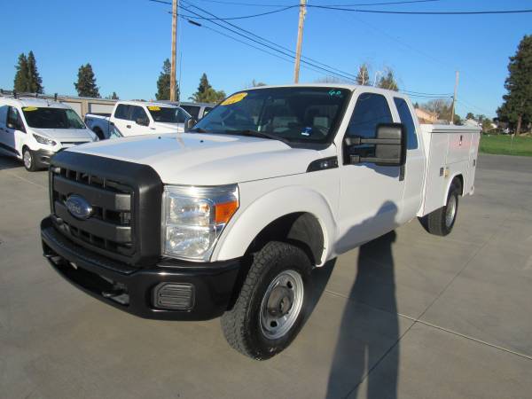 2016 FORD F250 SUPER DUTY SUPER CAB XL UTILITY BED - $21,995 (REPEAT AUTO SALES)636195192826911211