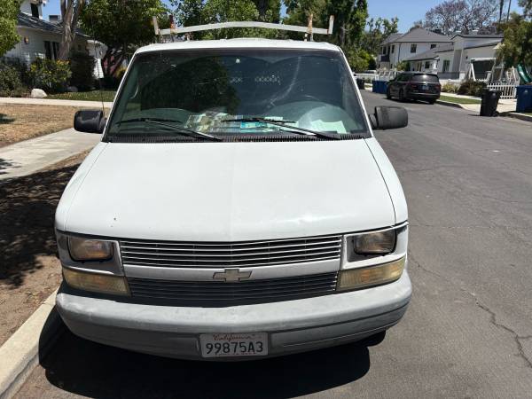 En venta - $2,700 (Valley village)63618290456833128