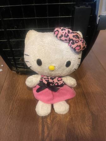 Stuffed Hello Kitty Toy 1