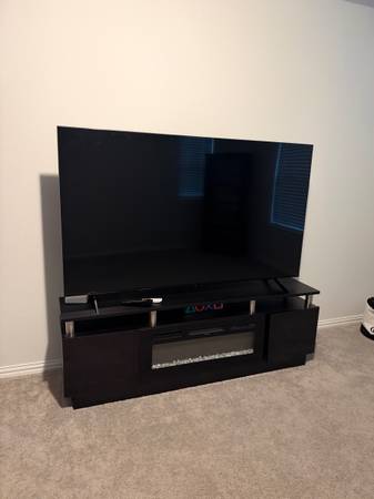 70 inch smart tv 1