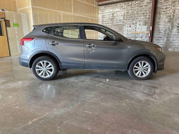 2017 Nissan Rogue Sport S Utilidad Rogue Sport 4D S AWD 2.0L I4 Utilidad Rogue Sport - $11,402 (+ Crédito Bueno/Malo/No hay Problema!)63619896147969122