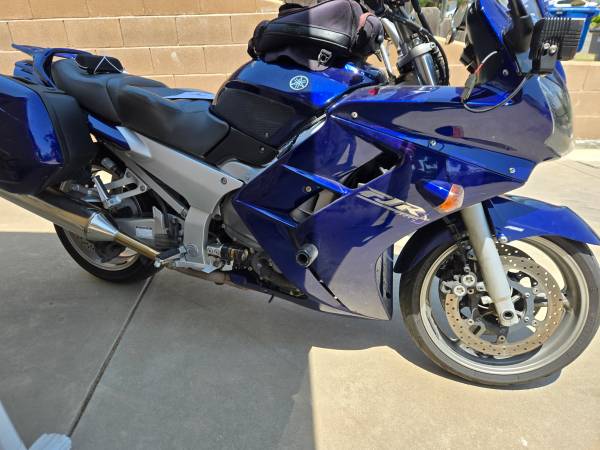 2005 Yamaha FJR1300 1