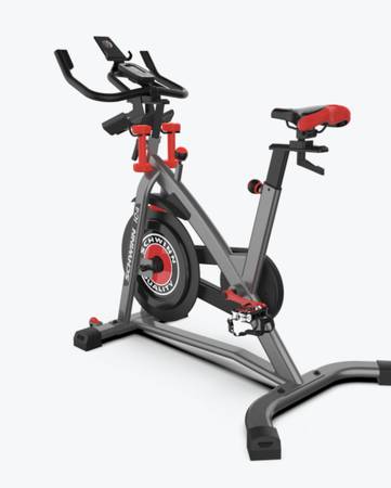 Schwinn IC4 Indoor Cycling Bike - Like New 1