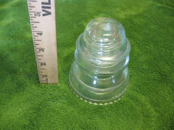 GLASS INSULATOR 1