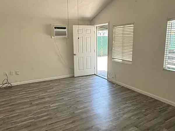 $575 / 1br - 1br, 1ba - House for rent (Fresno, CA)63798509159299121