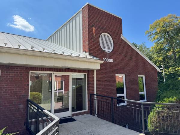 $350 / 125ft2 - Unfurnished and Furnished Offices for Lease (Fairfax)64040028677763120