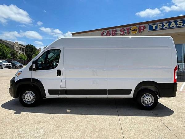 2025 RAM ProMaster - Photo 2