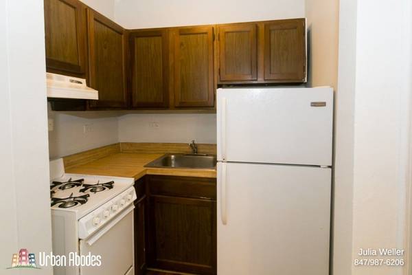$1,395 / 400ft2 - $300 OFF FIRST MONTH'S RENT! Unreal Studio, 1 Bath in Lakeview (Lakeview)64041475956355122