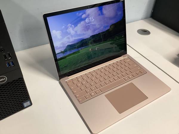 Microsoft Surface Laptop 3 13.5" | Intel Core i5-1035G7 | 16GB RAM | 2 1