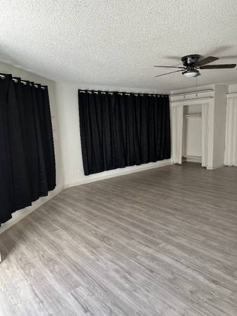 $1300.00 / 1br - 500ft2 - HUGE STUDIO+HALF BATH+PAID UTILITIES63998152738947123