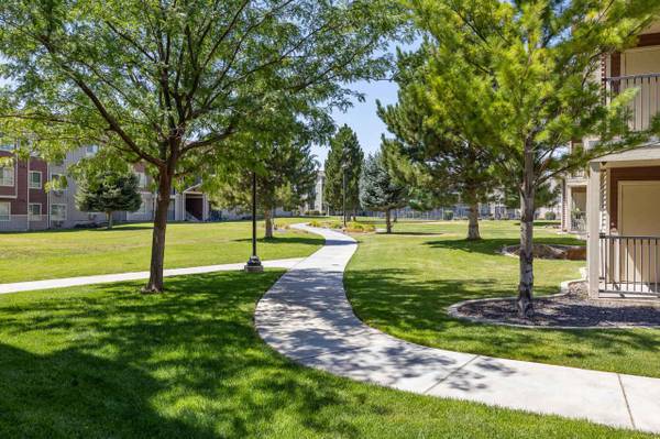 $1.345 / 2br - Centro de Negocios con Wi-Fi Gratis, en Kennewick, 2/BD 2/BA (5501 W Hildebrand Blvd, Kennewick, WA)63674605234051122