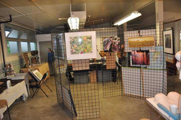 $310 / 86ft2 - Artist Studio Space for rent Office Painter Musicians Wood Metal Shop (Eugene)63747334275075121