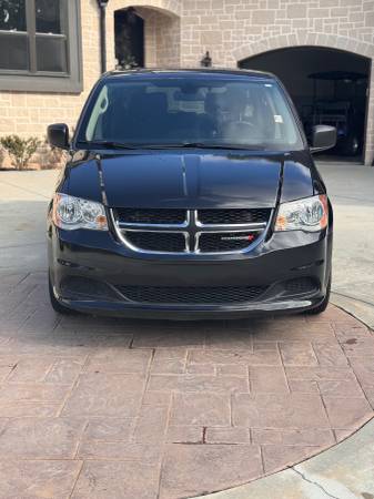 2018 Dodge Caravan SE - $8.900 (Loganville)63491802065923121