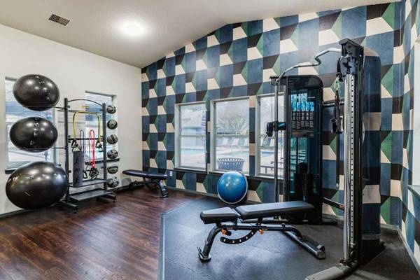 $2,227 / 2br - 990ft2 - 2/bd, Situated in Vancouver!, Undermount Sinks (2600 NE Minnehaha St, Vancouver, WA)63842024833025122