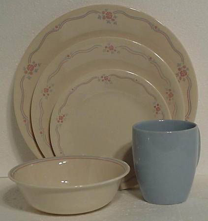 Corelle  English Breakfast  46  pcs 1