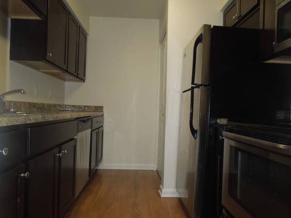 $1,300 / 2hab - 870ft2 - 🚨 ¡Reducción de precio en apartamentos de 2 habitaciones – ¡Oferta limitada! (Mishawaka)63666064912259123