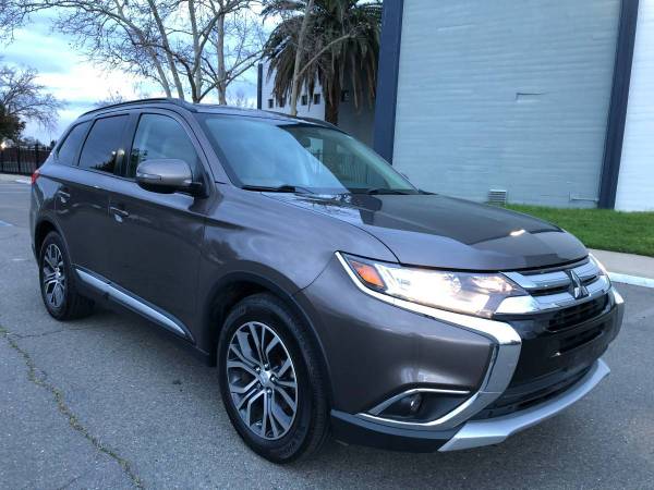 2016 Mitsubishi Outlander SUV - Photo 6