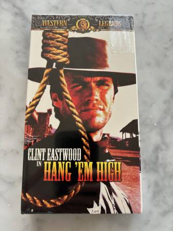 Western Legends Clint Eastwood in Hang ‘Em High VHS Video Tape 1