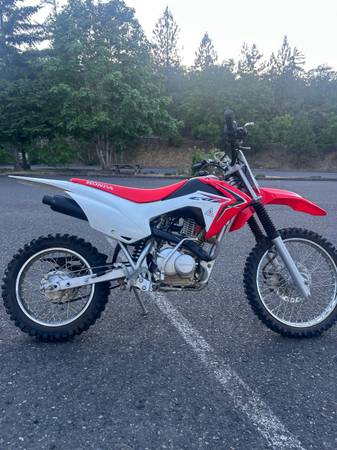 Crf 125 dirtbike