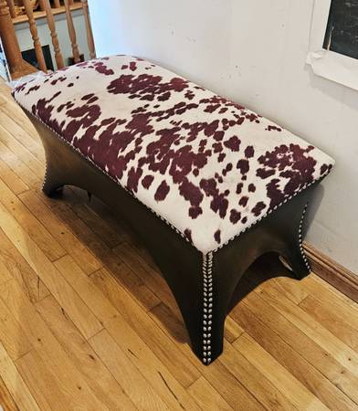 Bench stool ottoman lounge chair bedroom leatherlike nailhead guestroom dorm roo 1