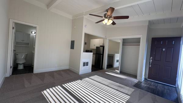 🌿🌿🌿Studio # 22🌿🌿🌿 Spacious studio near downtown MV 1
