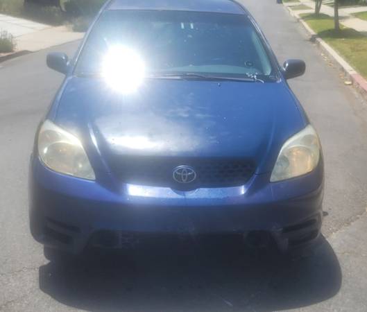 2003 TOYOTA MATRIX FUNCIONA Y CONDUCIBLE BARATO - $1,599 (Los Angeles)63623926836481123