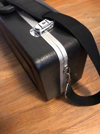 Estuche para trompeta Gator - $75 (Sacramento)63440099418369124