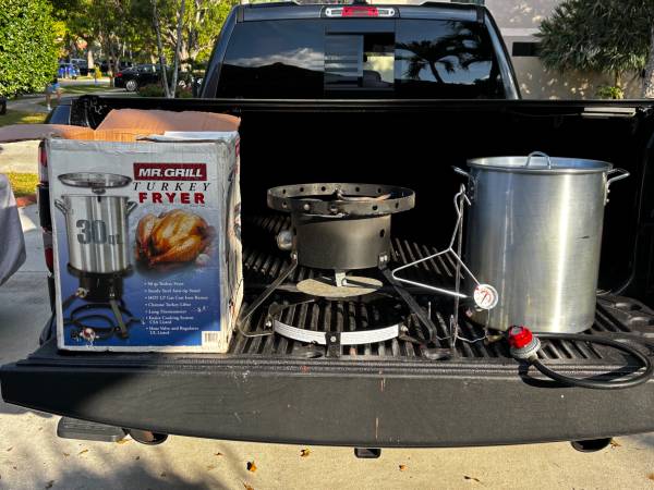 Turkey Fryer 1
