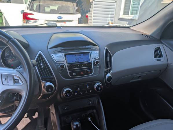 Hyundai Tucson 2013 kilometraje: 109,440 - $7,000 (Van Nuys)63618277408897124