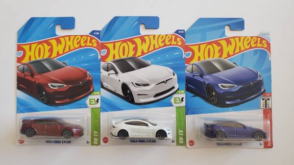 Hot Wheels Tesla Model S Plaid lot 1