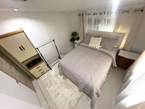 $895 / 1 habitación - ¡Hermosa habitación privada en alquiler! (North Miami Beach)63379638845059121