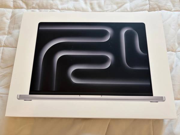 2024 Apple MacBook Pro 16-inch M4 Max 36GB 1TB Silver MX2V3LL/A NEW 1