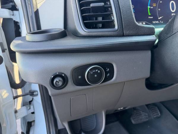 2022 Ford Transit 350 HD - Photo 10