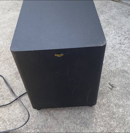Klipsch Sub 8 100 Watts 8 In Wireless Subwoofer Speaker With Power Cor 1