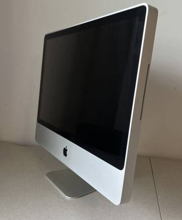 Apple iMac 24" (2.8GHz/2GB/500GB/SD/APIDT) Model A1225 1