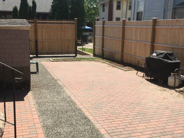 $3,295 / 3br - 1300ft2 - Large 2 /3 / 4 bedroom West Roxbury highland area (West Roxbury, HIGHLAND NEIGHBORHOOD)63996404752898122