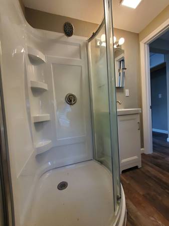 $1,490 / 2br - 650ft2 - NEWLY RENOVATED, PETS WELCOME & WE PAY UTILITIES! Betwn CMU & Downtown (Mt. Pleasant)63793453140995123