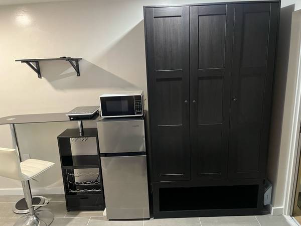 $1.250 / 1 habitación - NUEVO ESTUDIO AMUEBLADO CON ENTRADA PRIVADA CERRADA (North Miami)63379543292547121