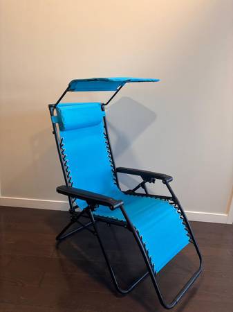 Outdoor easy chair 1