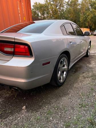 2012 Dodge Charger (Mech special) - $2,600 (Riverdale)63618690563969122