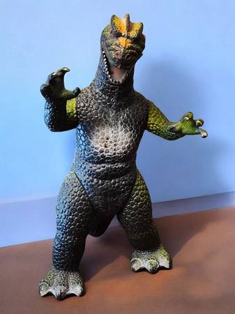 VINTAGE big japanese monster GODZILLA from THE OLD MOVIES 1