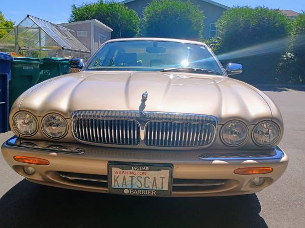 2001 Jaguar XJ8 Vandenplas - $8,500 (Snohomish)63624452679555122